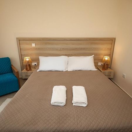 Vina Oliva Resort Pissouri Exterior photo